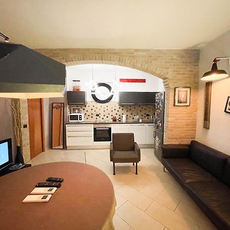 Incortedafabio Design Flat With Bikes Caronno Pertusella Экстерьер фото