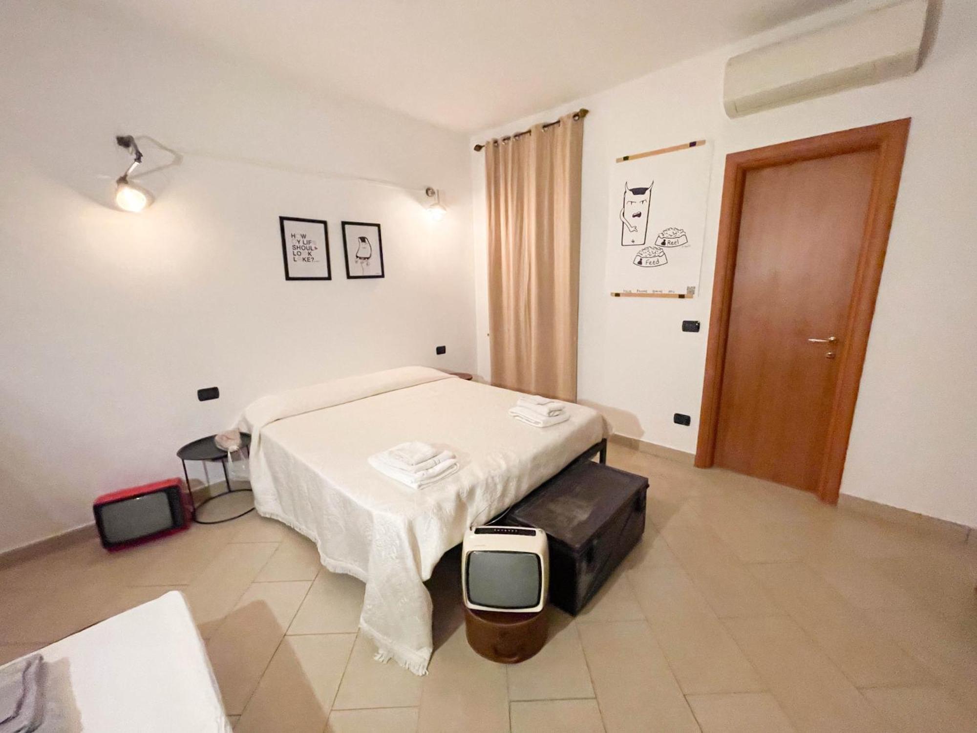 Incortedafabio Design Flat With Bikes Caronno Pertusella Экстерьер фото